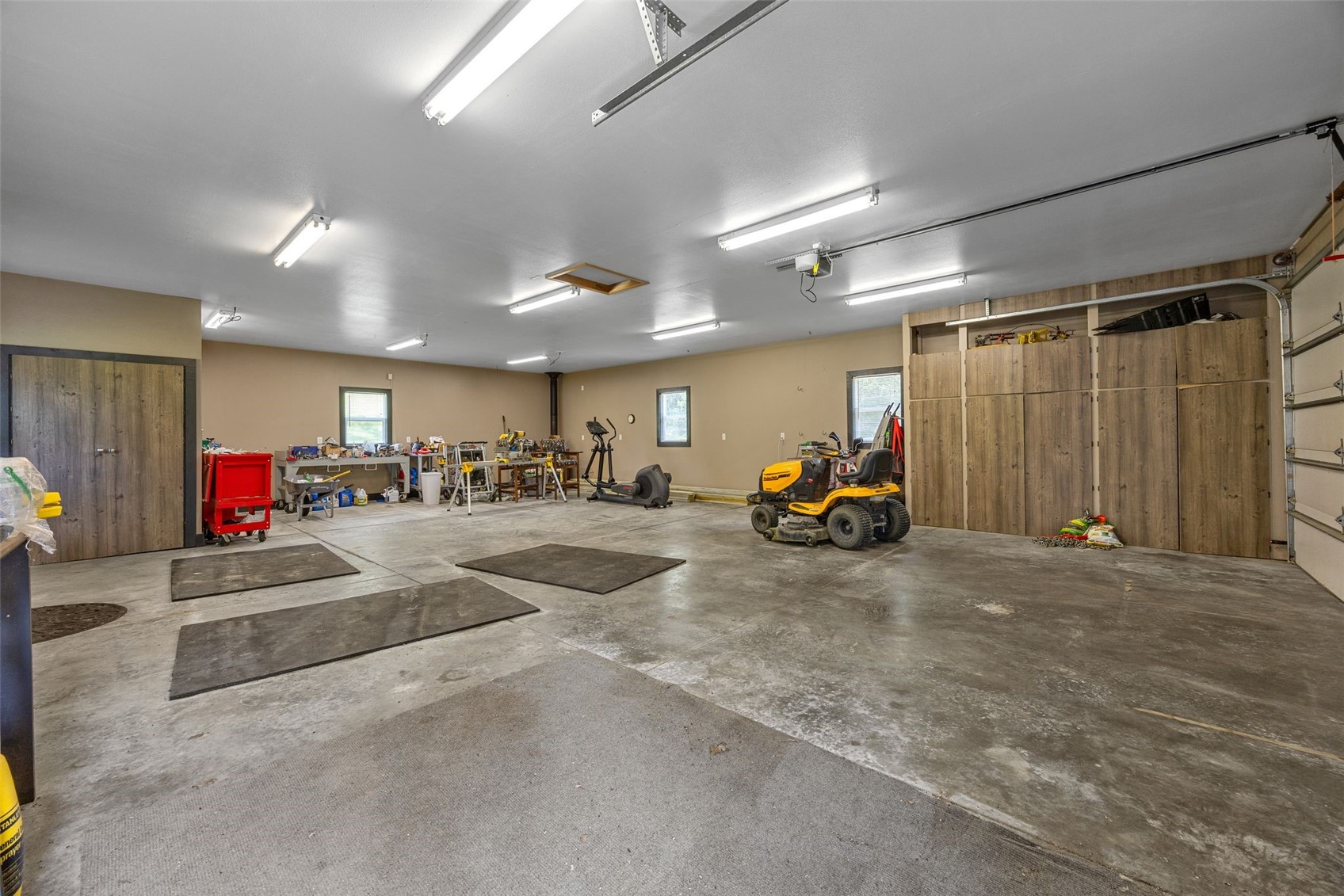 1280 Winchester Drive Swisher IA 52338