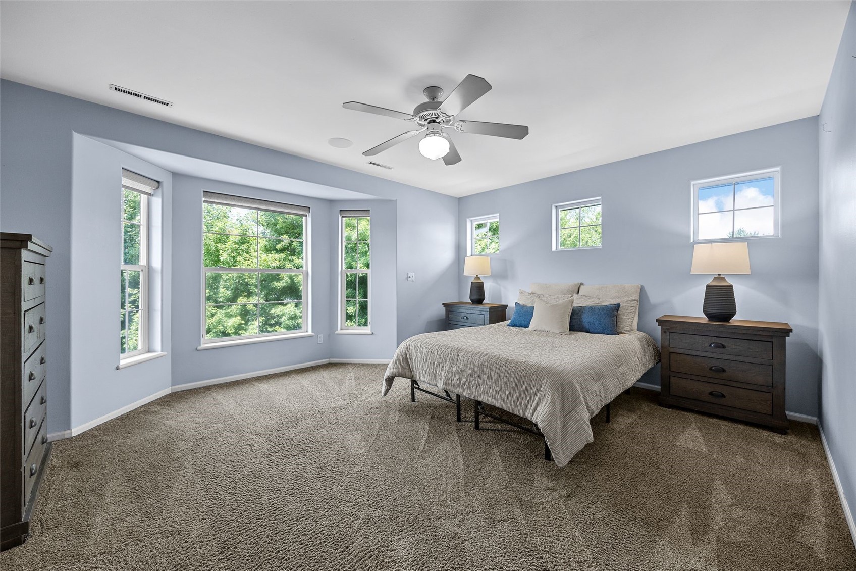 860 Wolf Ridge Road Hiawatha IA 52233