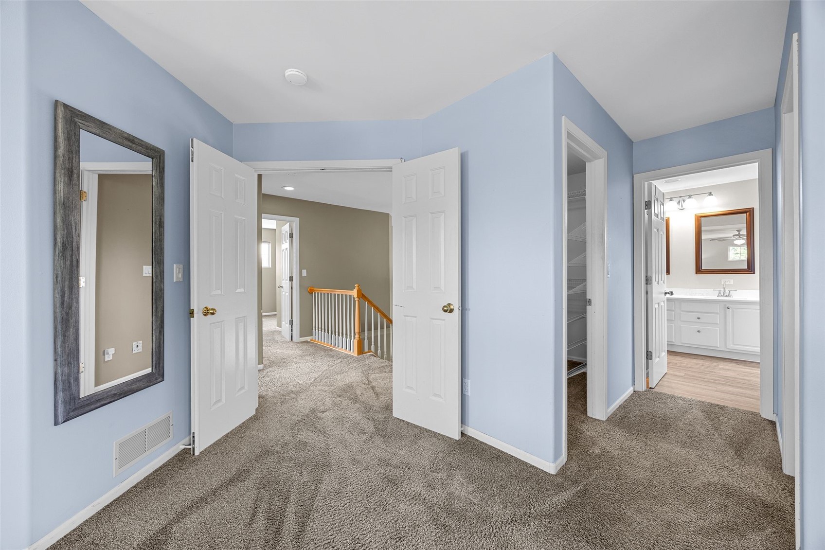 860 Wolf Ridge Road Hiawatha IA 52233