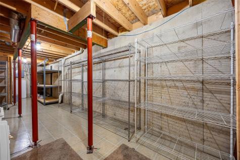860 Wolf Ridge Road Hiawatha IA 52233