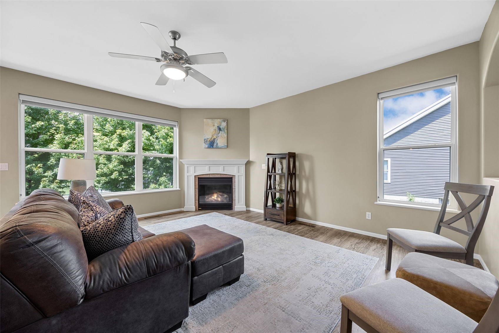 860 Wolf Ridge Road Hiawatha IA 52233