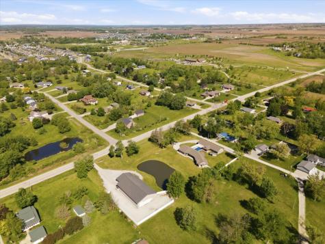 4039 10th Street Marion IA 52302
