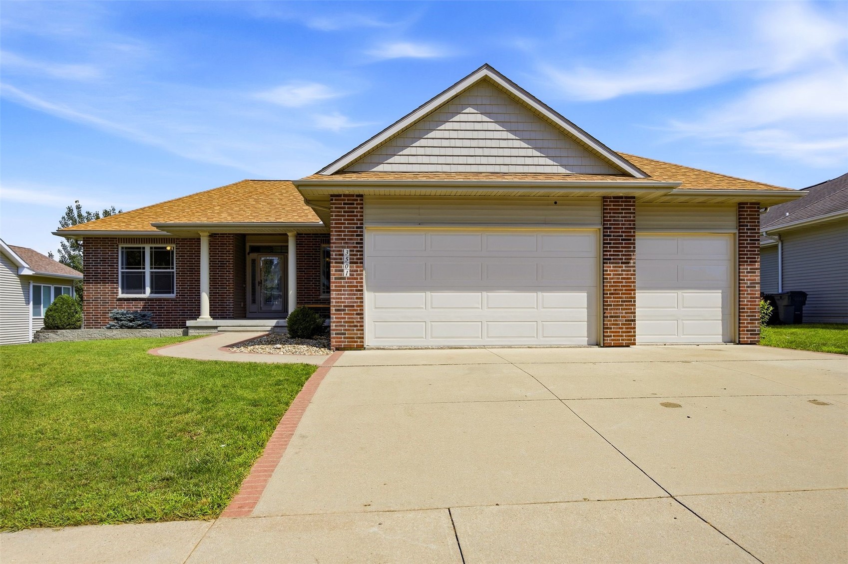 3501 Royal SW Cedar Rapids IA 52404