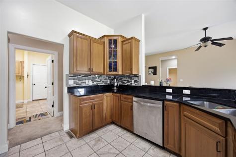 3501 Royal SW Cedar Rapids IA 52404