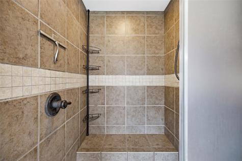 3501 Royal SW Cedar Rapids IA 52404