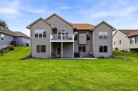 3501 Royal SW Cedar Rapids IA 52404