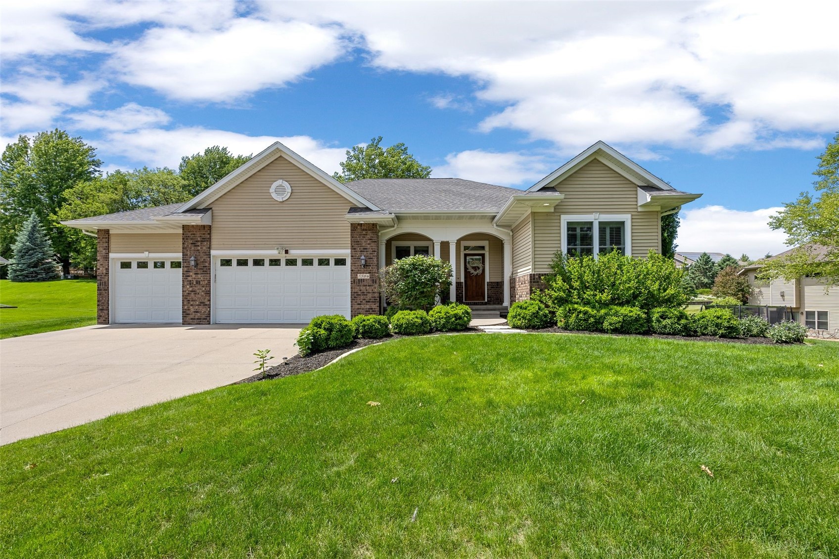 1506 Brown Deer Road Coralville IA 52241