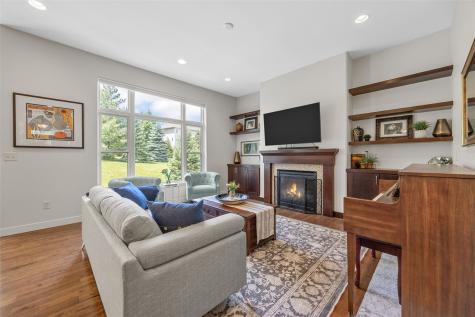 1506 Brown Deer Road Coralville IA 52241
