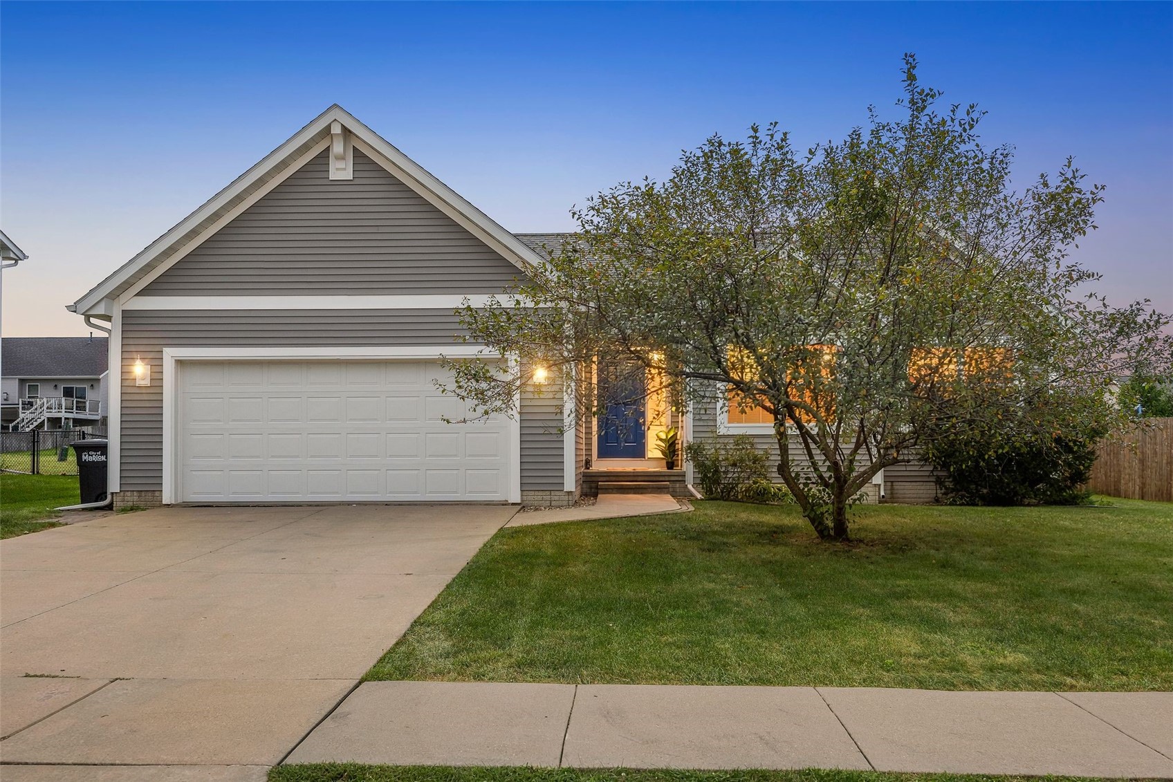 380 Oak Park Circle Marion IA 52302