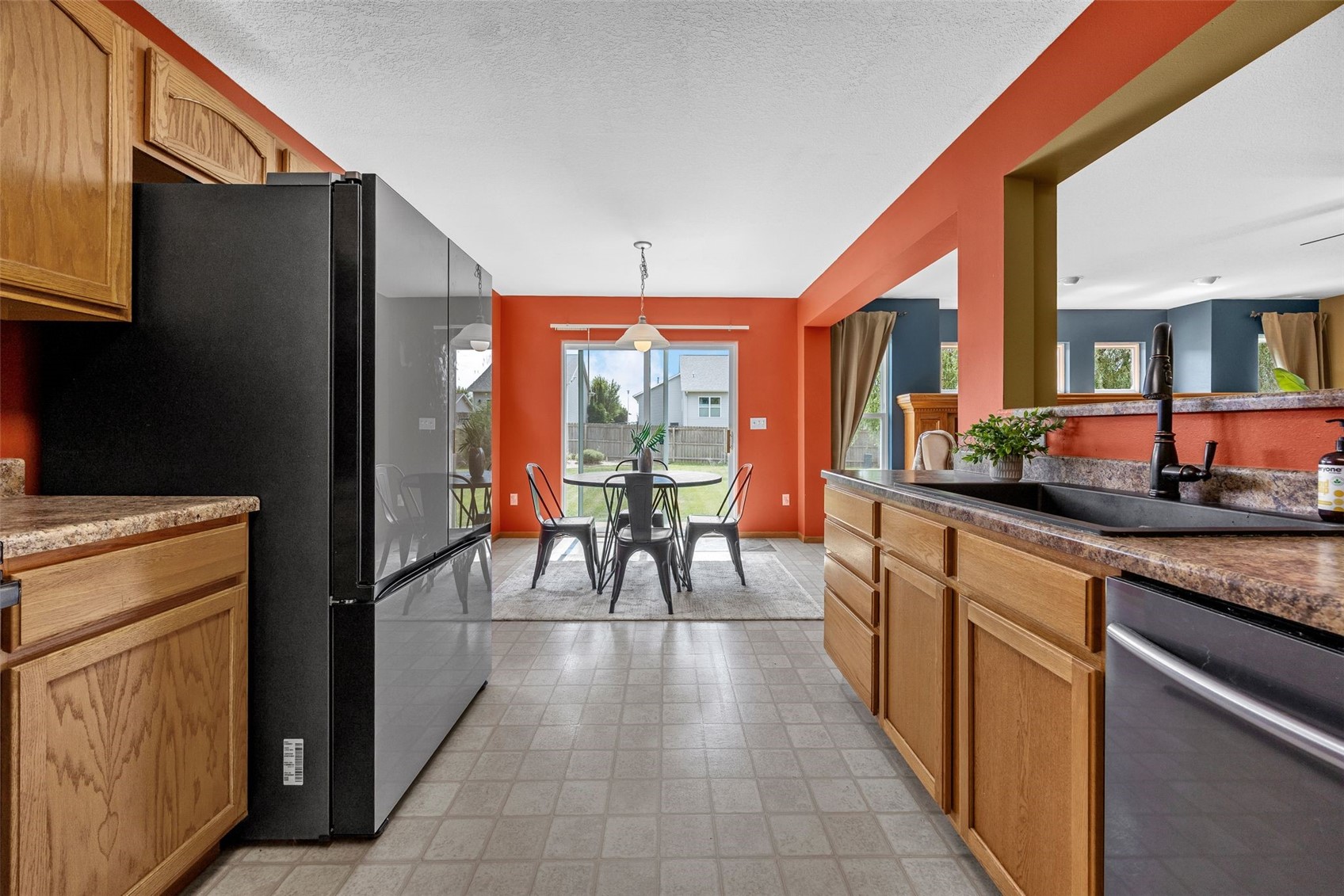 380 Oak Park Circle Marion IA 52302