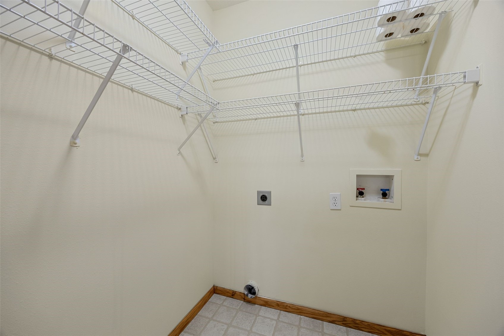 380 Oak Park Circle Marion IA 52302