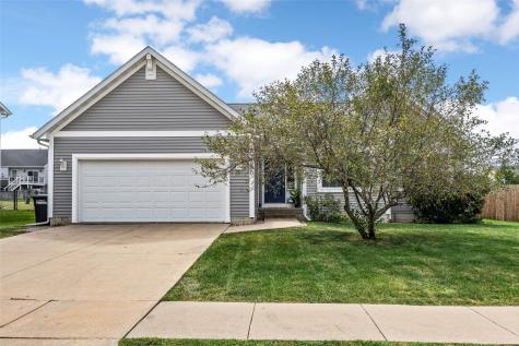 380 Oak Park Circle Marion IA 52302