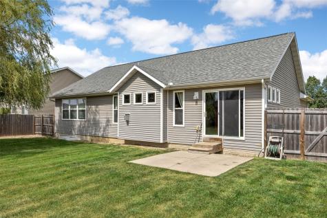 380 Oak Park Circle Marion IA 52302
