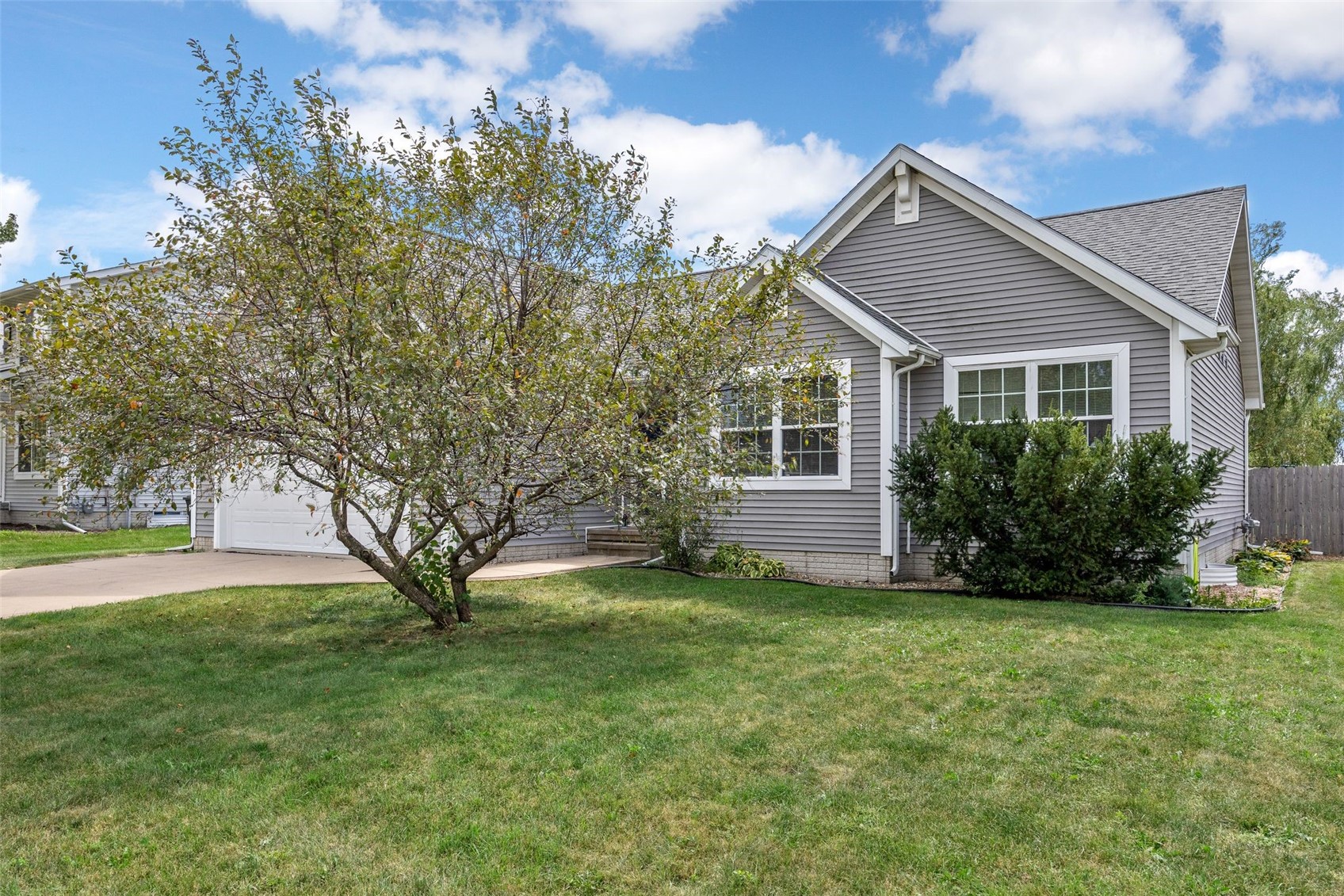 380 Oak Park Circle Marion IA 52302