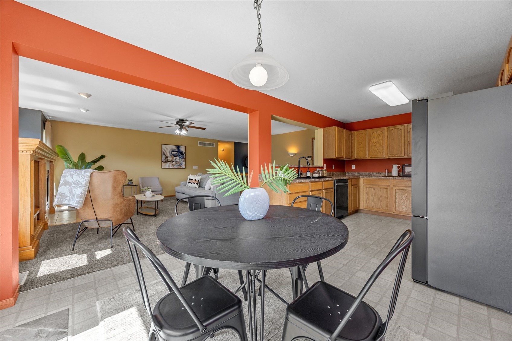 380 Oak Park Circle Marion IA 52302