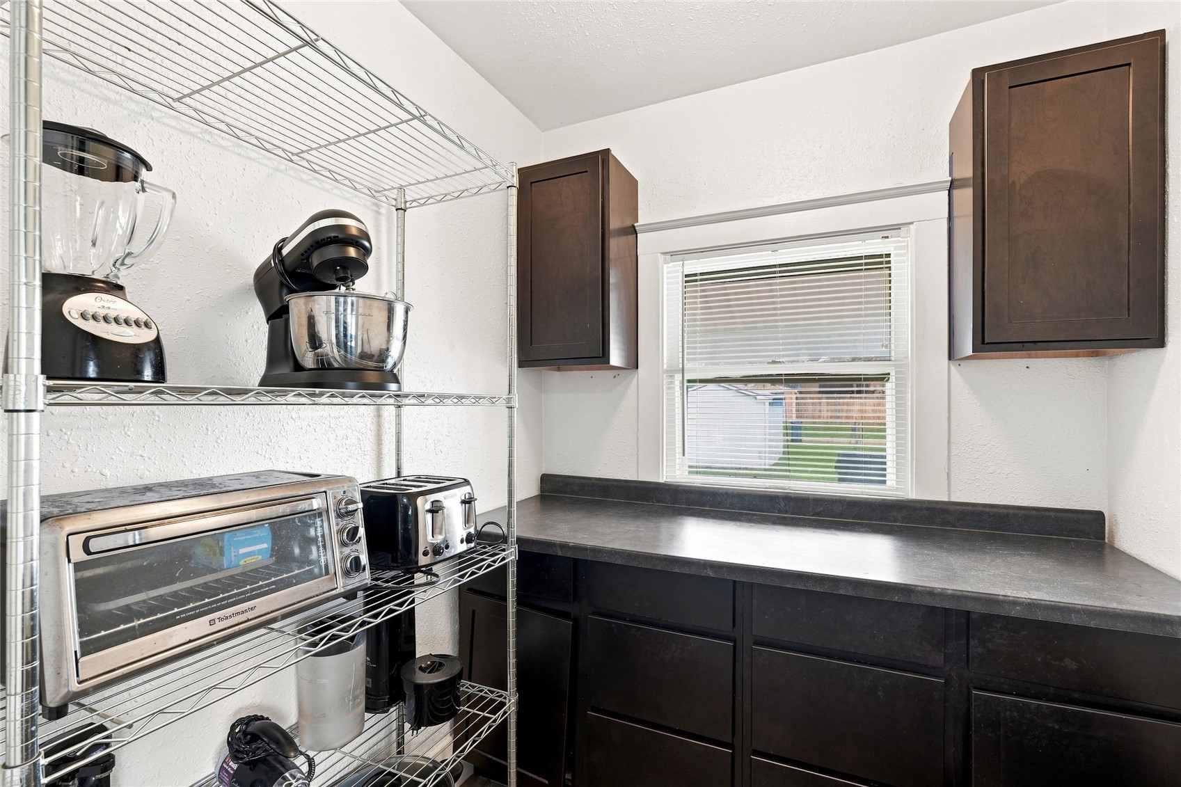 808 Oakland Road NE Cedar Rapids IA 52402