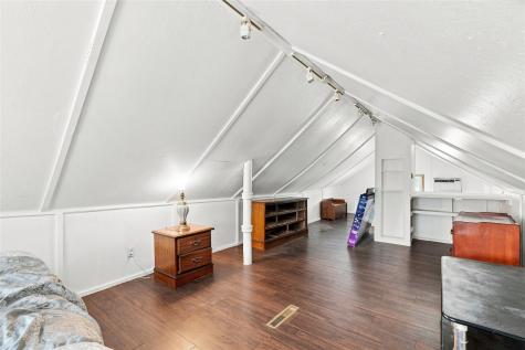 808 Oakland Road NE Cedar Rapids IA 52402