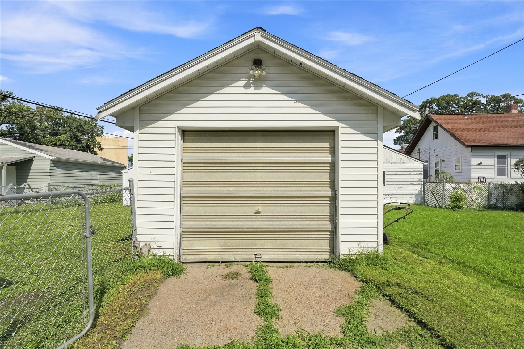 808 Oakland Road NE Cedar Rapids IA 52402
