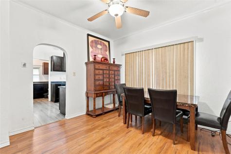 808 Oakland Road NE Cedar Rapids IA 52402