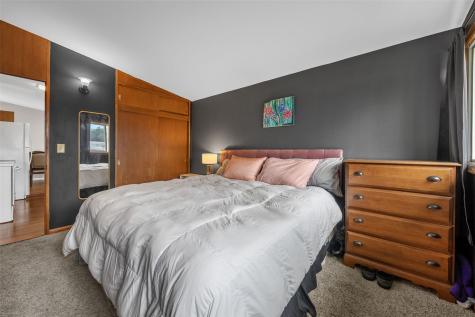 4216 Northwood Drive NE Cedar Rapids IA 52402