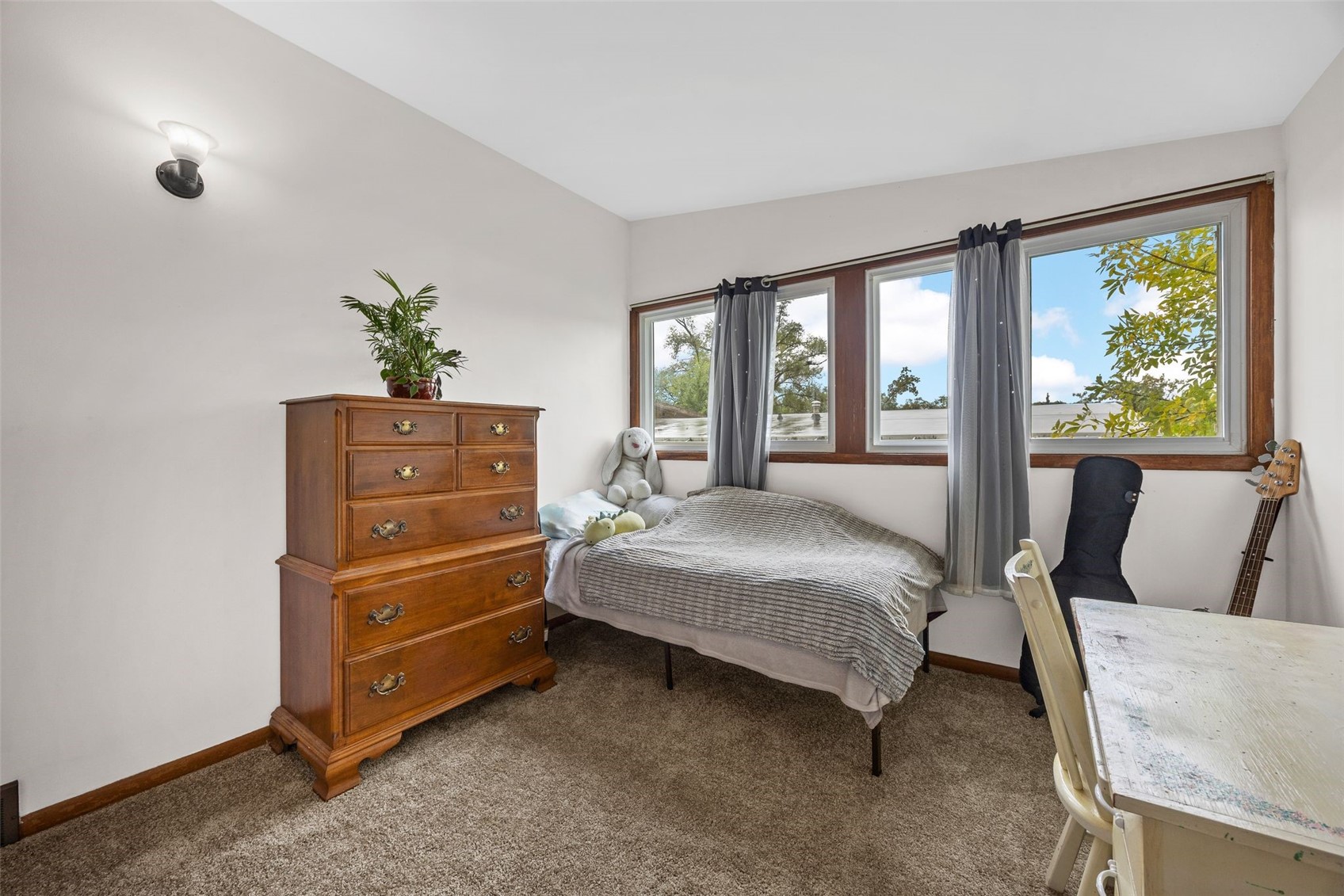 4216 Northwood Drive NE Cedar Rapids IA 52402