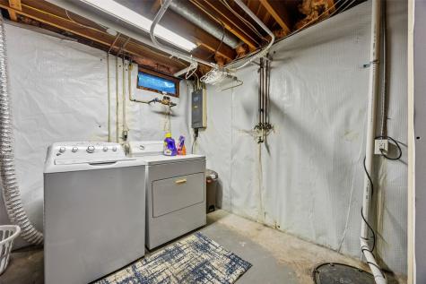4216 Northwood Drive NE Cedar Rapids IA 52402