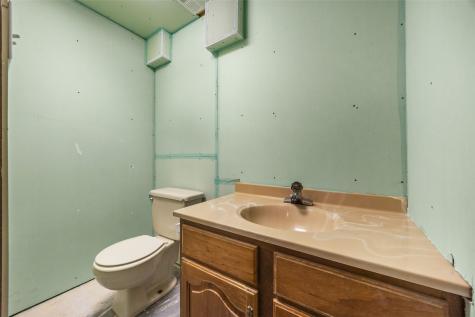 4216 Northwood Drive NE Cedar Rapids IA 52402