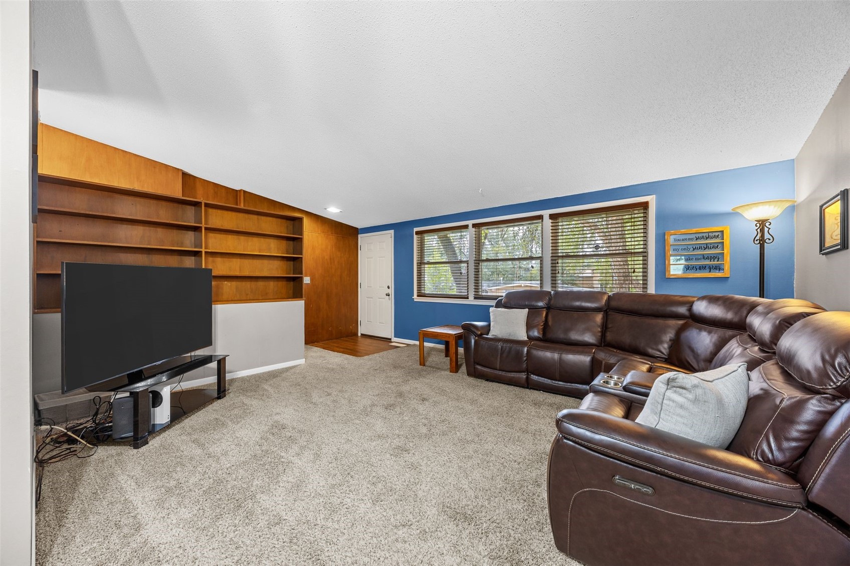 4216 Northwood Drive NE Cedar Rapids IA 52402