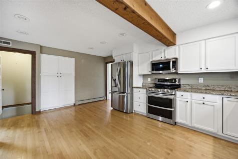 3653 Cottage Grove Avenue SE Cedar Rapids IA 52403