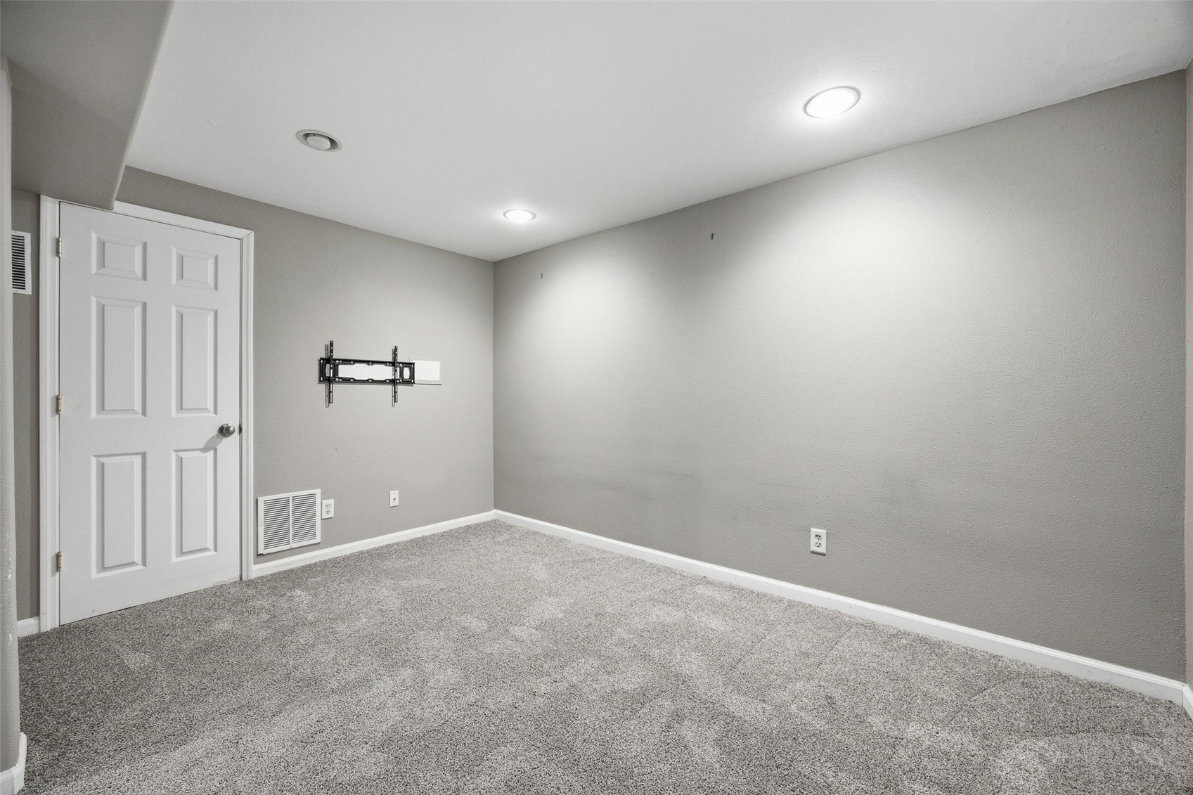 3653 Cottage Grove Avenue SE Cedar Rapids IA 52403