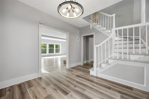 3653 Cottage Grove Avenue SE Cedar Rapids IA 52403
