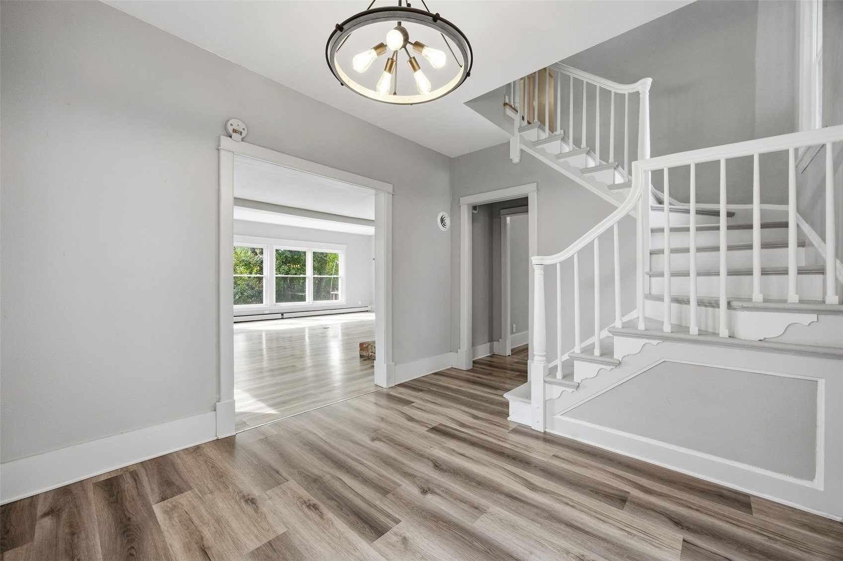 3653 Cottage Grove Avenue SE Cedar Rapids IA 52403