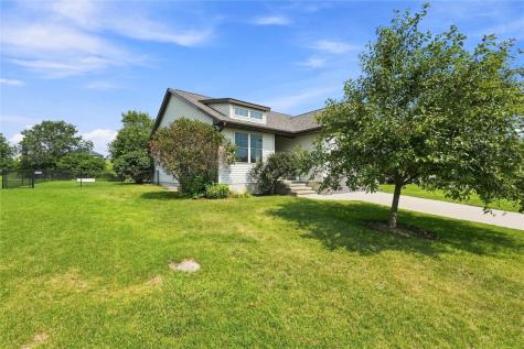 214 Cherry Lane Tiffin IA 52340