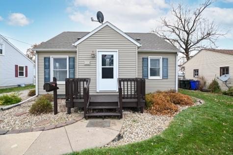 410 20th Street NW Cedar Rapids IA 52405