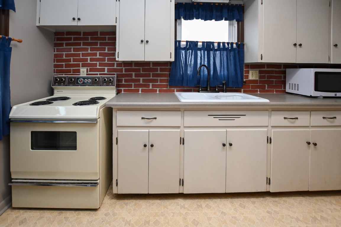 410 20th Street NW Cedar Rapids IA 52405