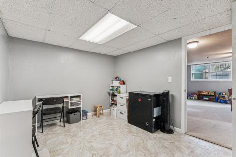 3960 Willowood Avenue Marion IA 52302