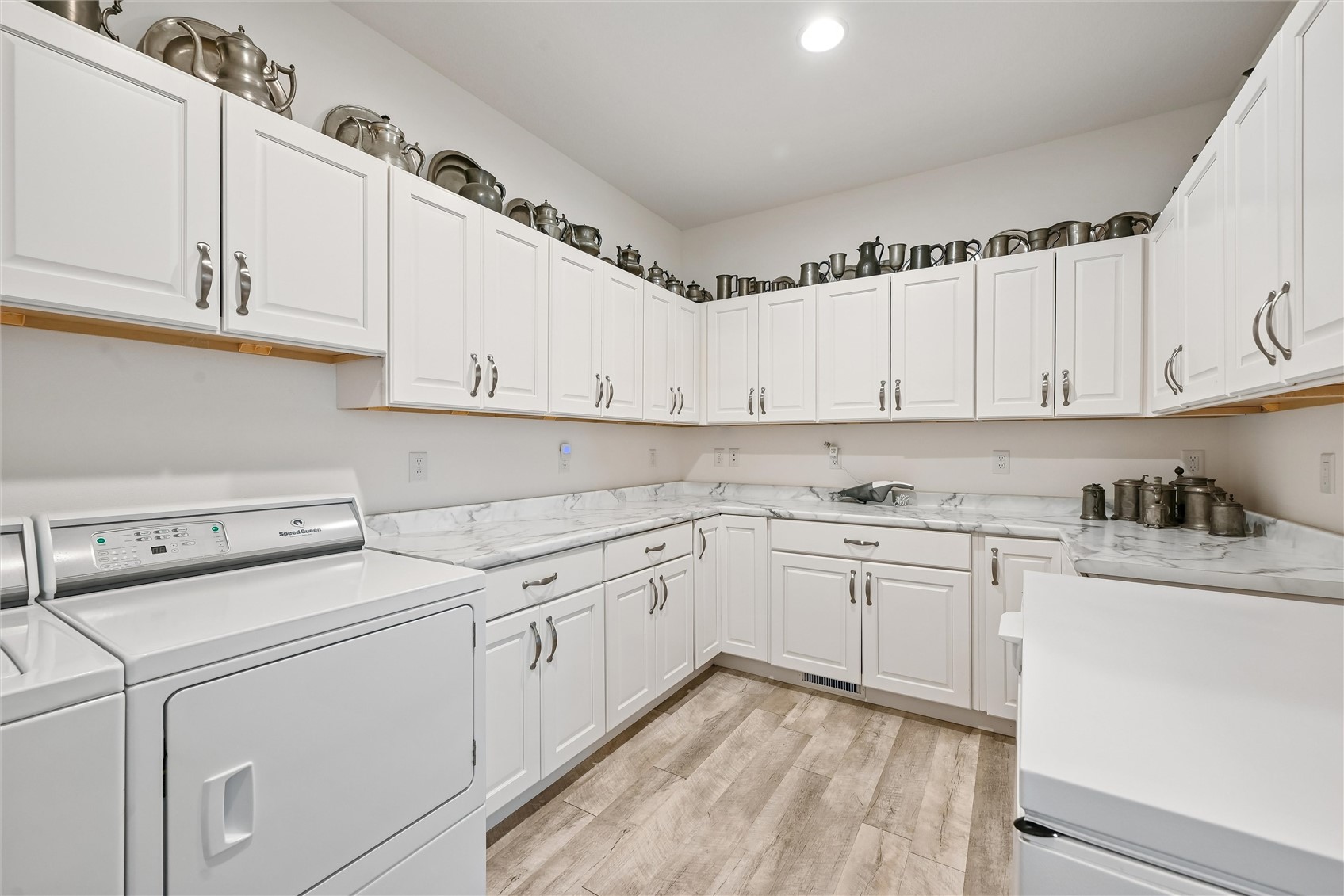 2245 Tranquil Court NW Cedar Rapids IA 52405