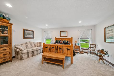 2245 Tranquil Court NW Cedar Rapids IA 52405