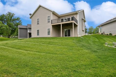 2245 Tranquil Court NW Cedar Rapids IA 52405