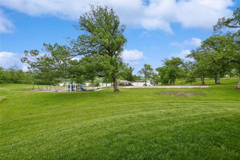 2245 Tranquil Court NW Cedar Rapids IA 52405