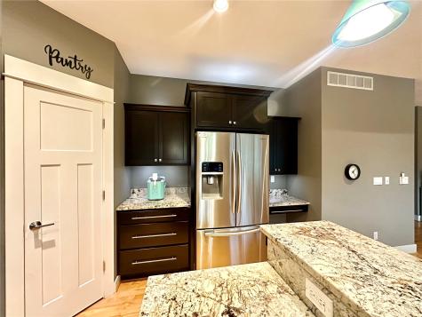 816 Palmyra Drive NE Cedar Rapids IA 52402