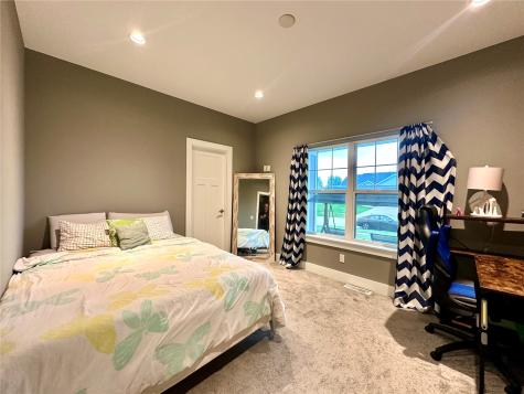 816 Palmyra Drive NE Cedar Rapids IA 52402