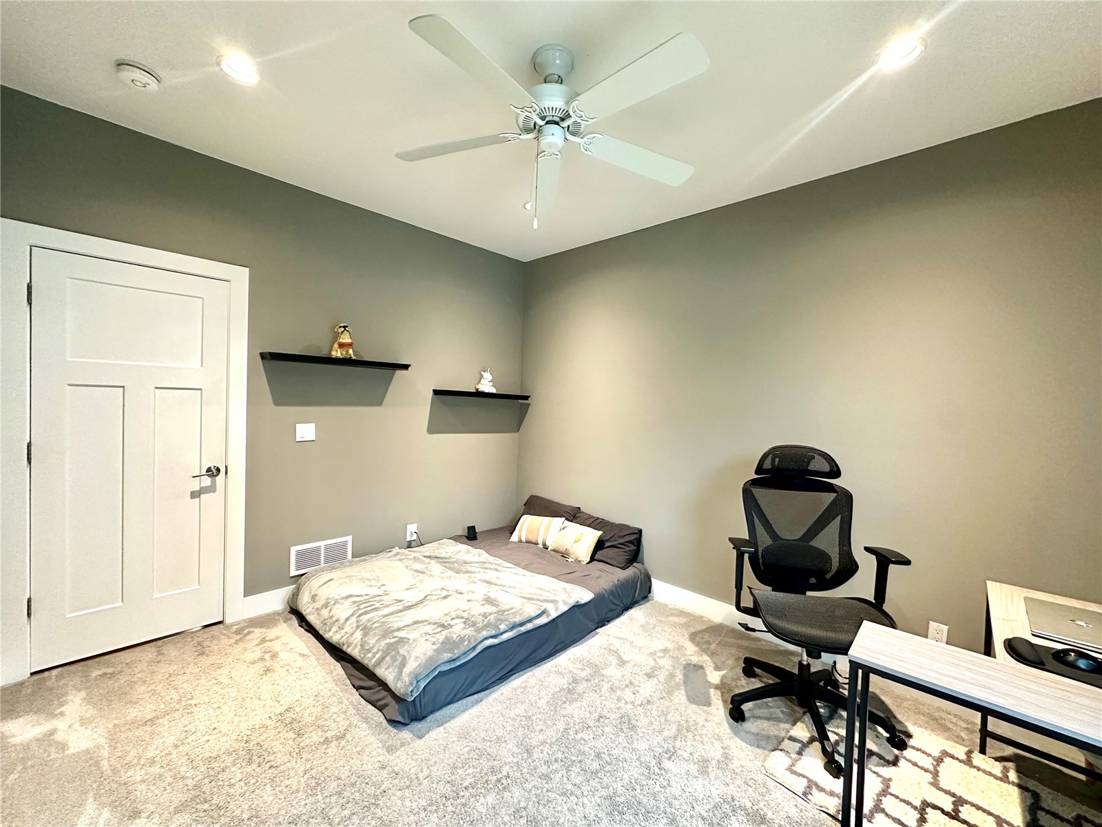 816 Palmyra Drive NE Cedar Rapids IA 52402
