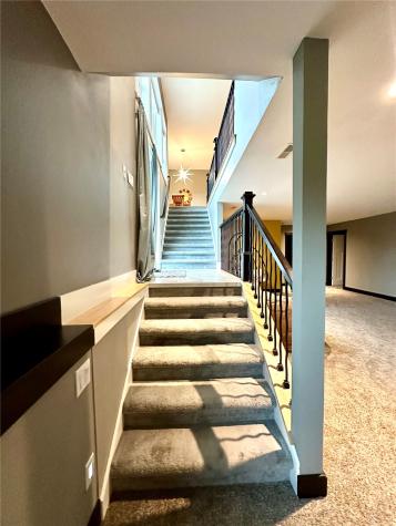 816 Palmyra Drive NE Cedar Rapids IA 52402