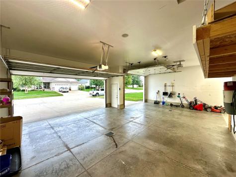 816 Palmyra Drive NE Cedar Rapids IA 52402