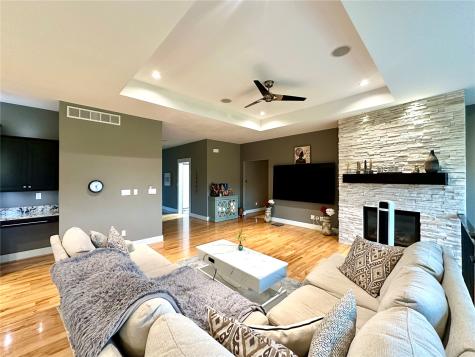 816 Palmyra Drive NE Cedar Rapids IA 52402