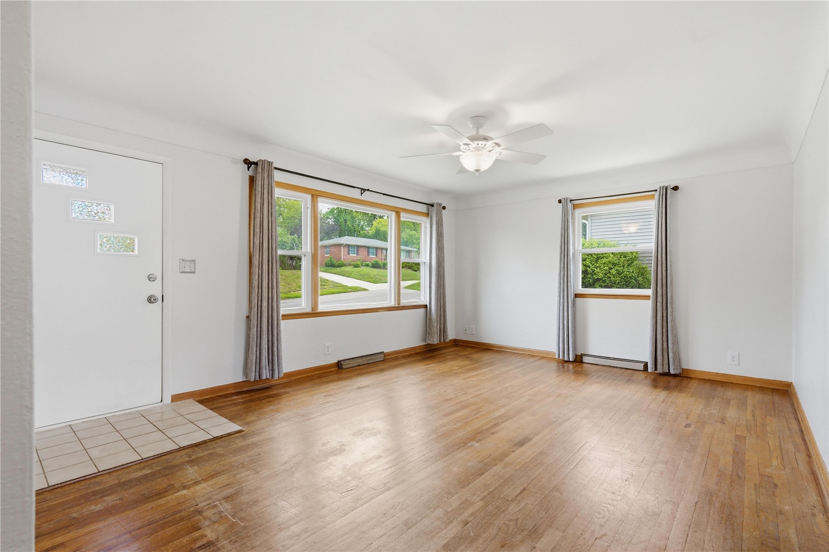 2132 Larry Drive NE Cedar Rapids IA 52402