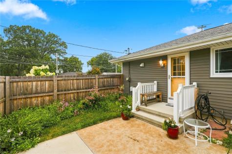 1469 Golfview Drive NE Cedar Rapids IA 52402
