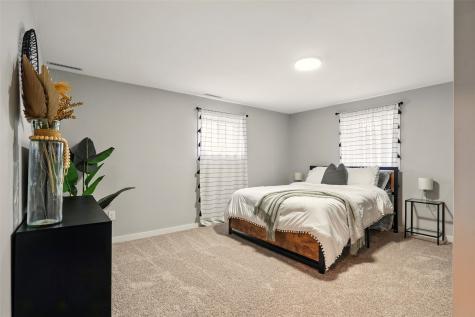 224 32nd Street NW Cedar Rapids IA 52405