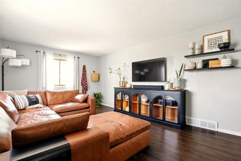 224 32nd Street NW Cedar Rapids IA 52405
